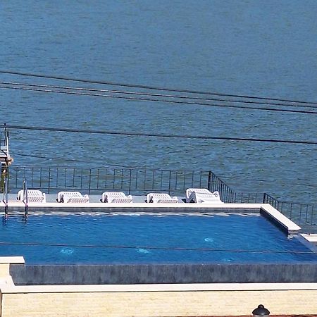 Casa Verde Orsova Ngoại thất bức ảnh